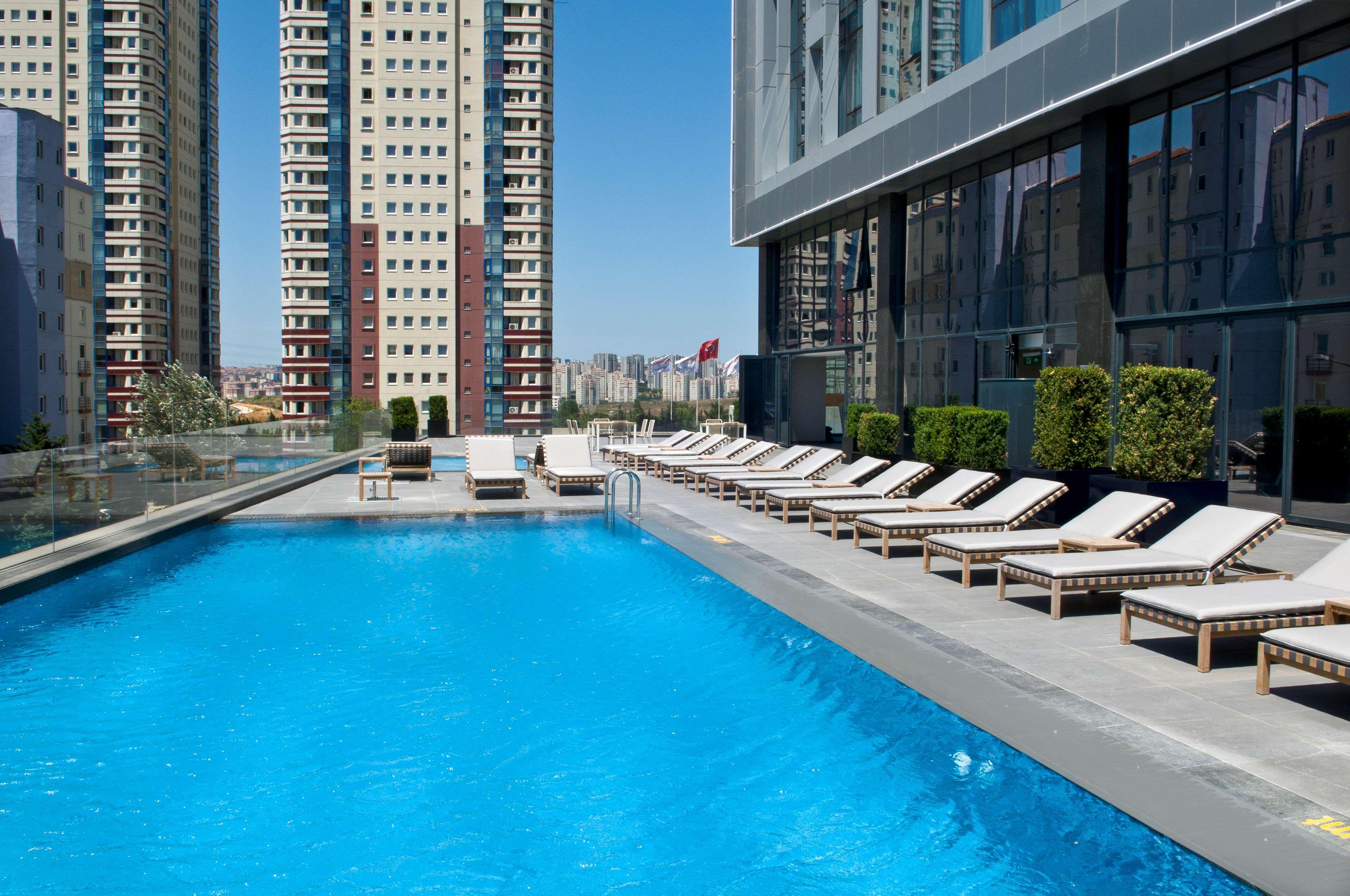 Radisson Blu Hotel Istanbul Asia Exterior photo