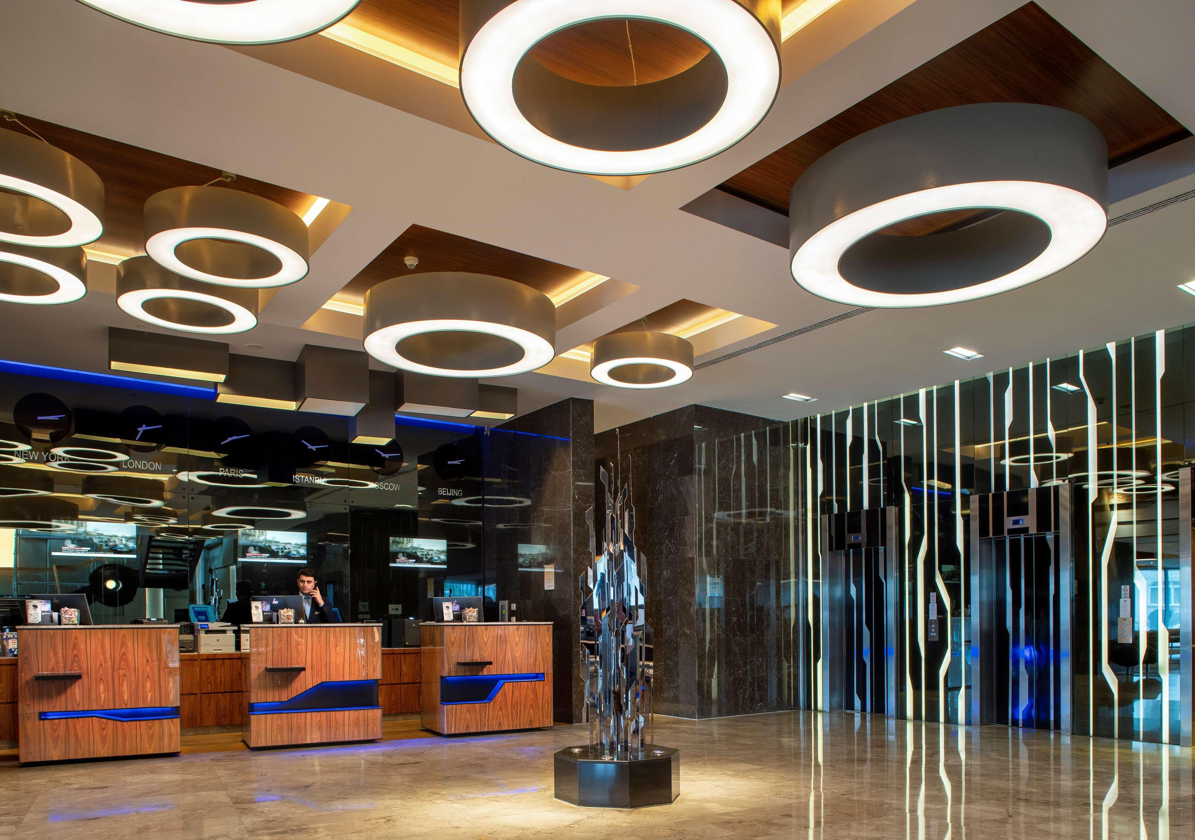 Radisson Blu Hotel Istanbul Asia Exterior photo